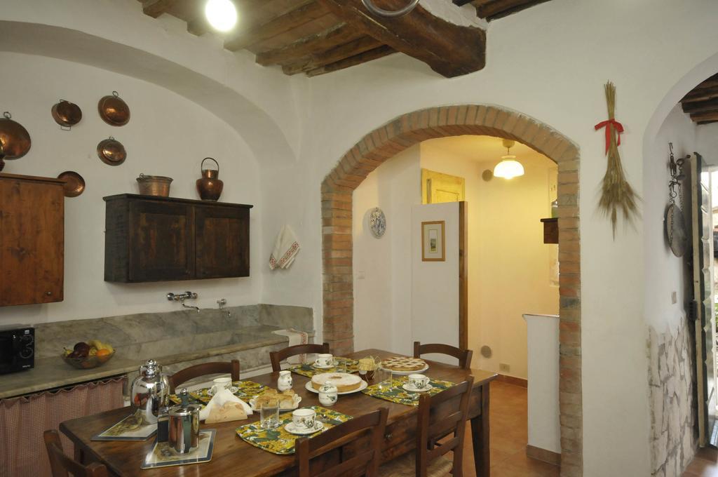 Antica Dimora Apartment Monteroni d'Arbia Room photo